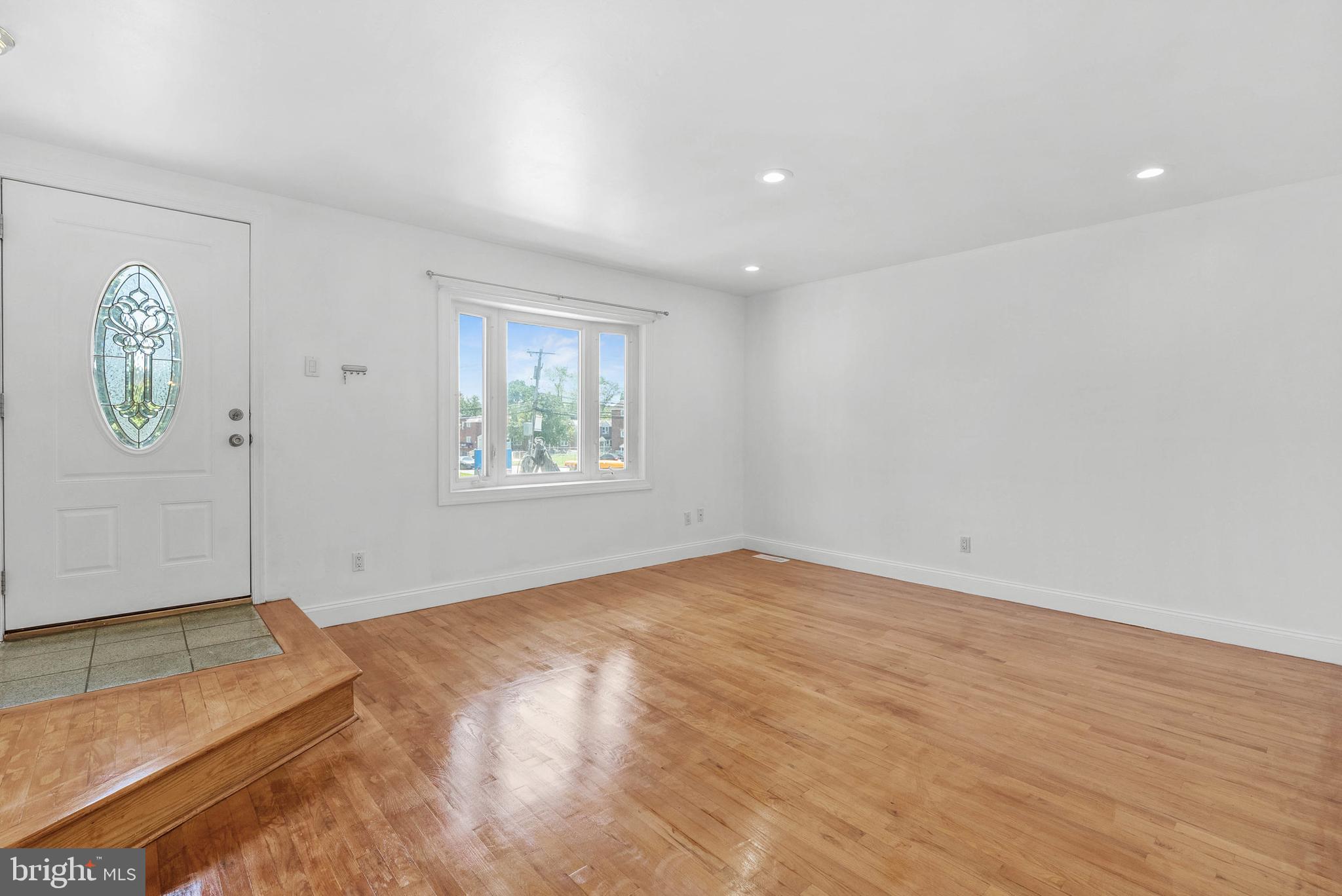 643 Saint Anthony Ln