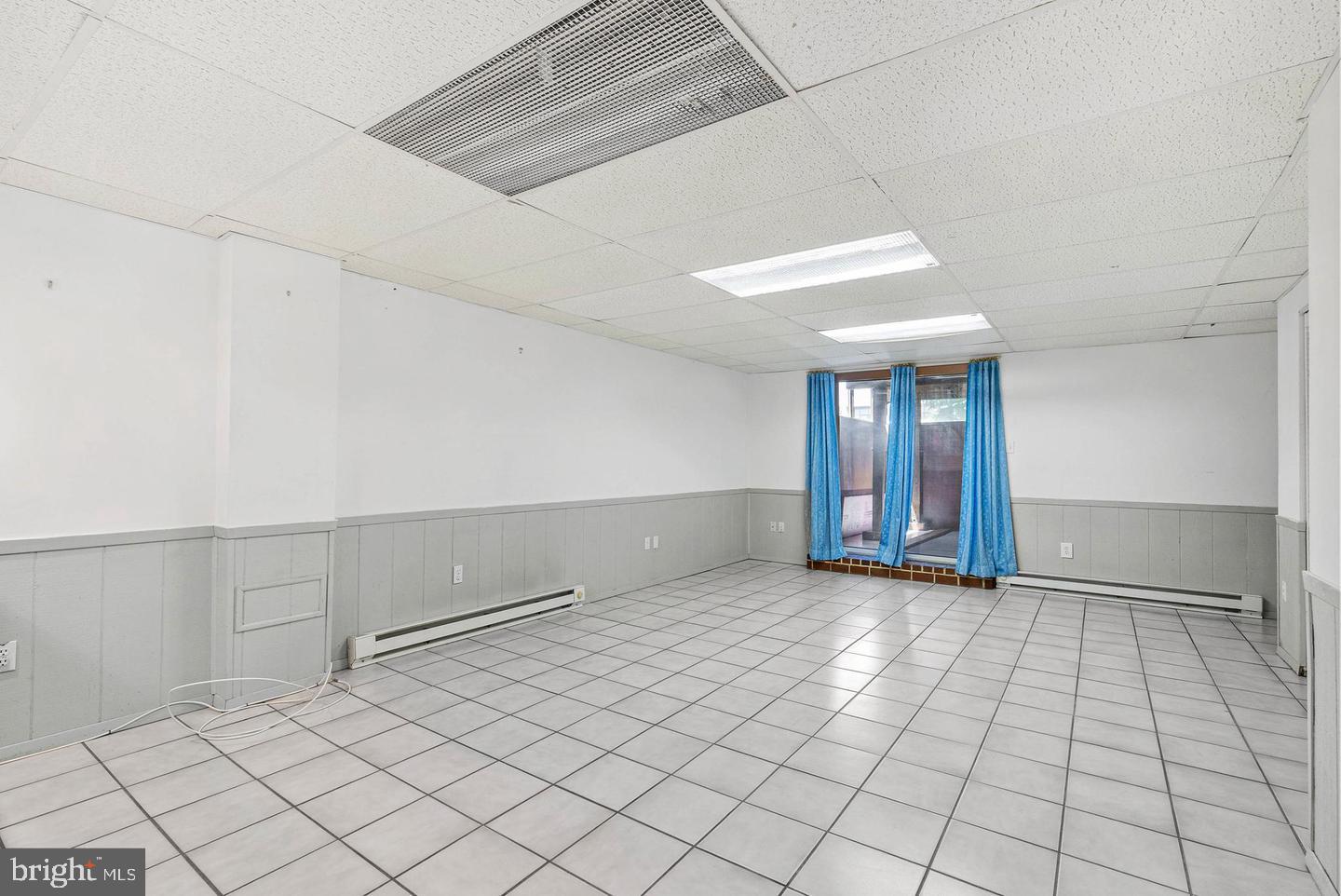 643 SAINT ANTHONY LN