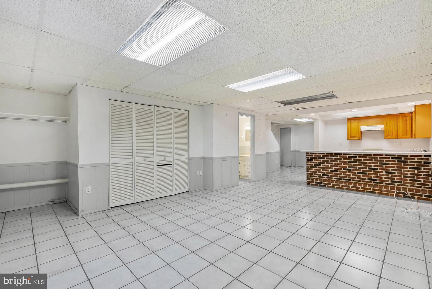 643 SAINT ANTHONY LN