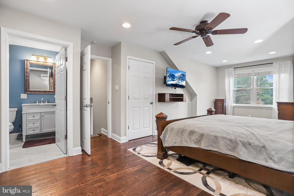 428 MELVIN DRIVE