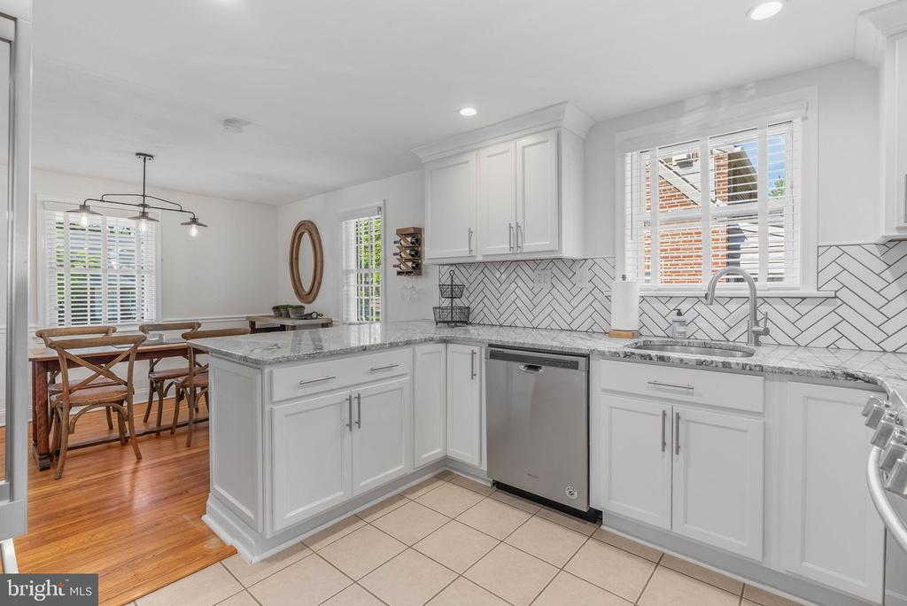 309 VALLEY VIEW ROAD