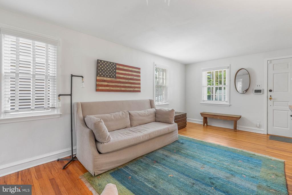 309 VALLEY VIEW ROAD