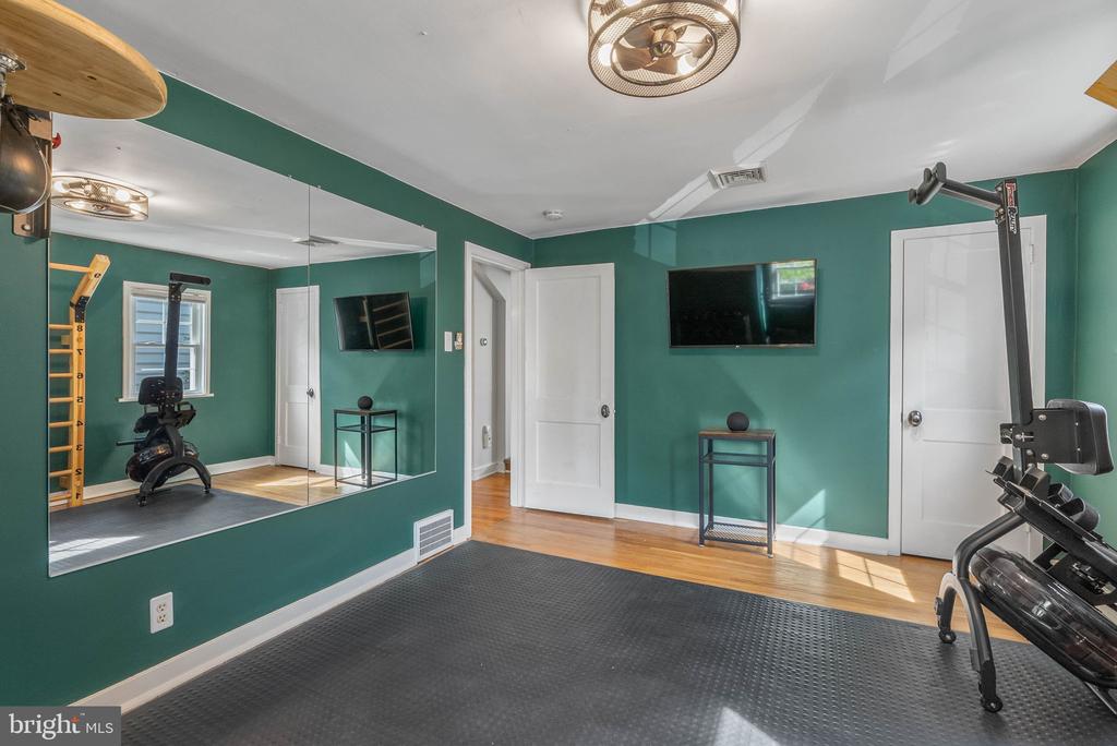 309 VALLEY VIEW ROAD