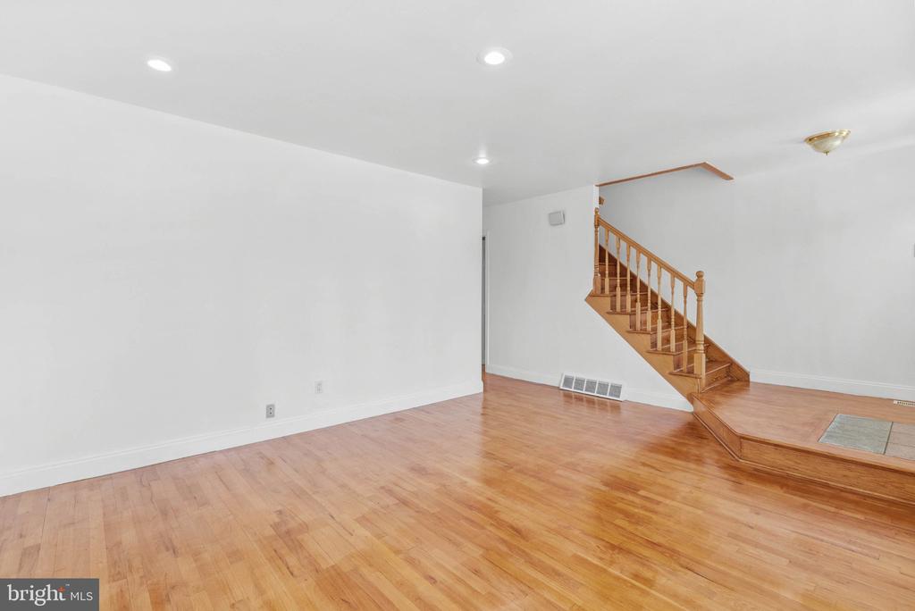 643 SAINT ANTHONY LANE