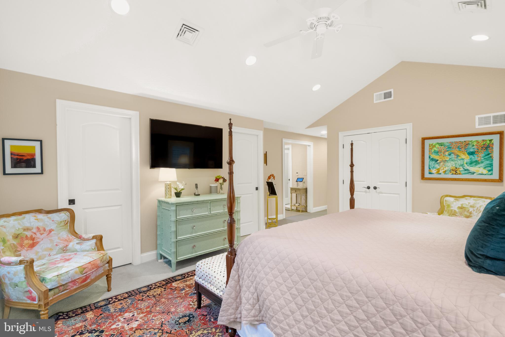 325 Hamilton Rd