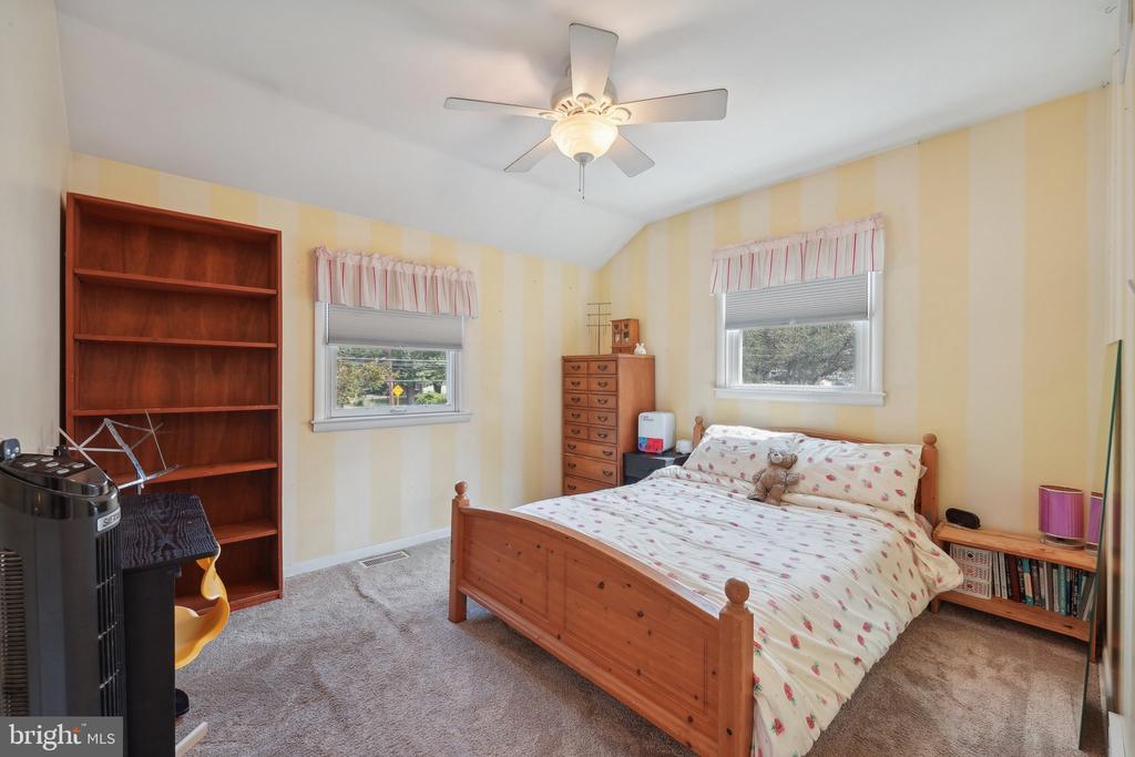 432 Keebler Rd