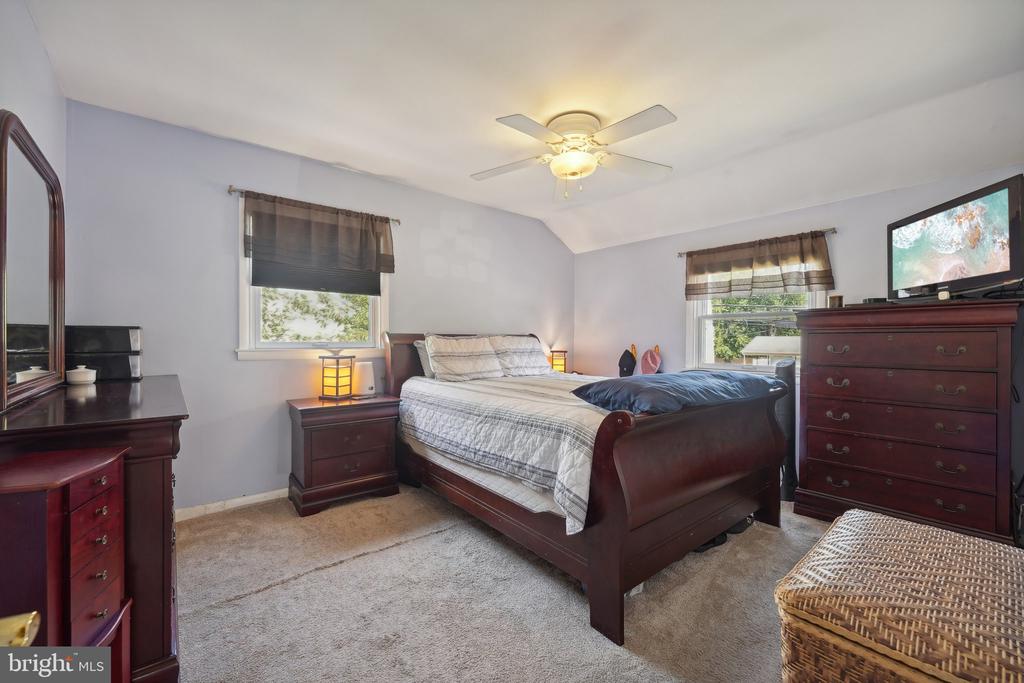 432 Keebler Rd