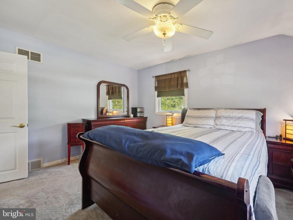 432 Keebler Rd