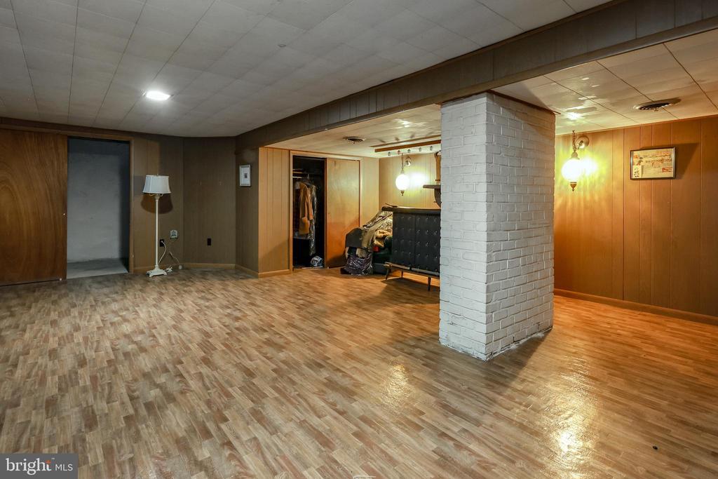 501 Parkview Dr