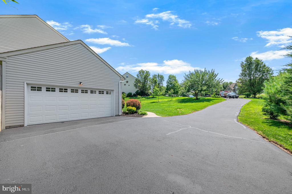 514 REGINALD LANE