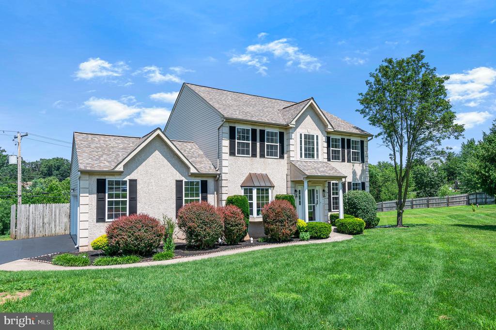 514 REGINALD LANE