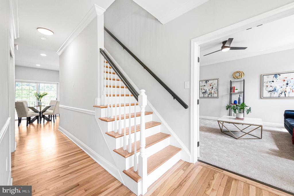 514 REGINALD LANE