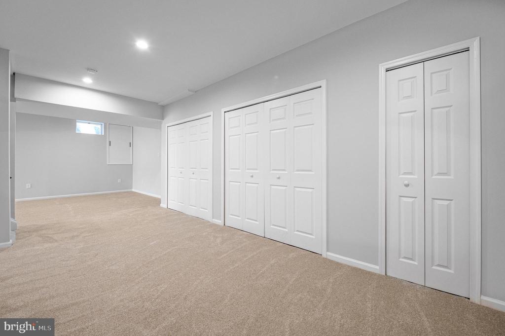 514 REGINALD LANE