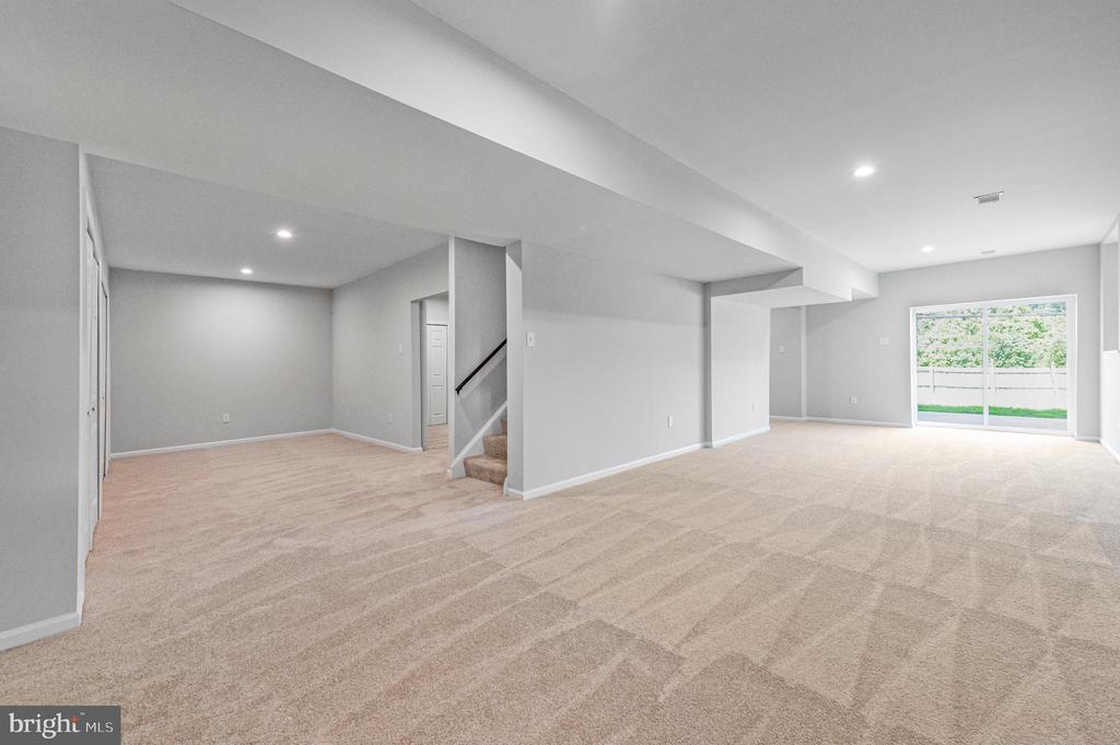 514 REGINALD LANE