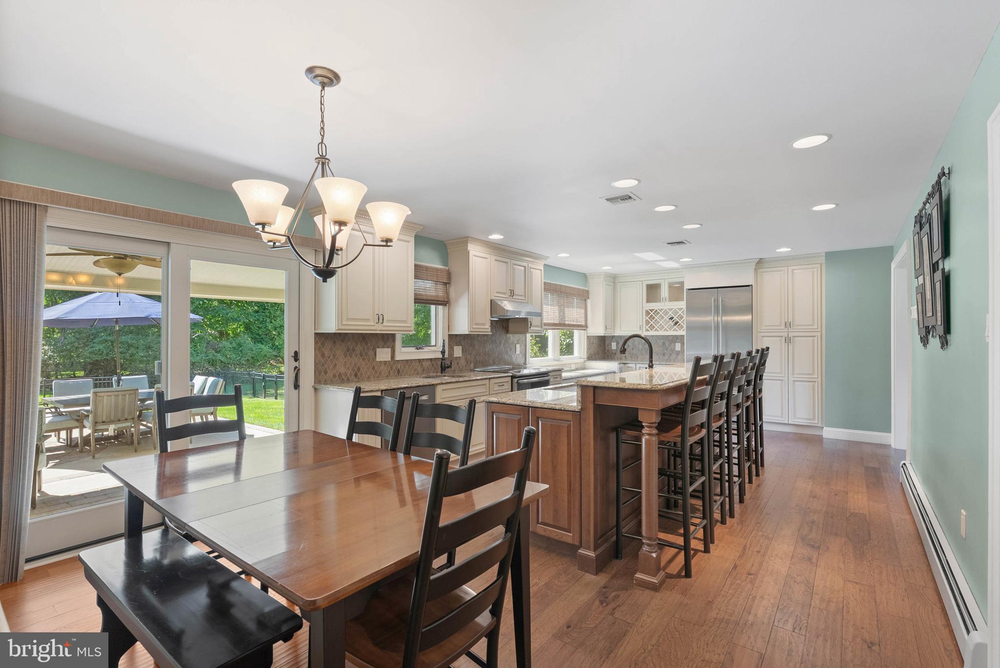 728 HOOVER ROAD
