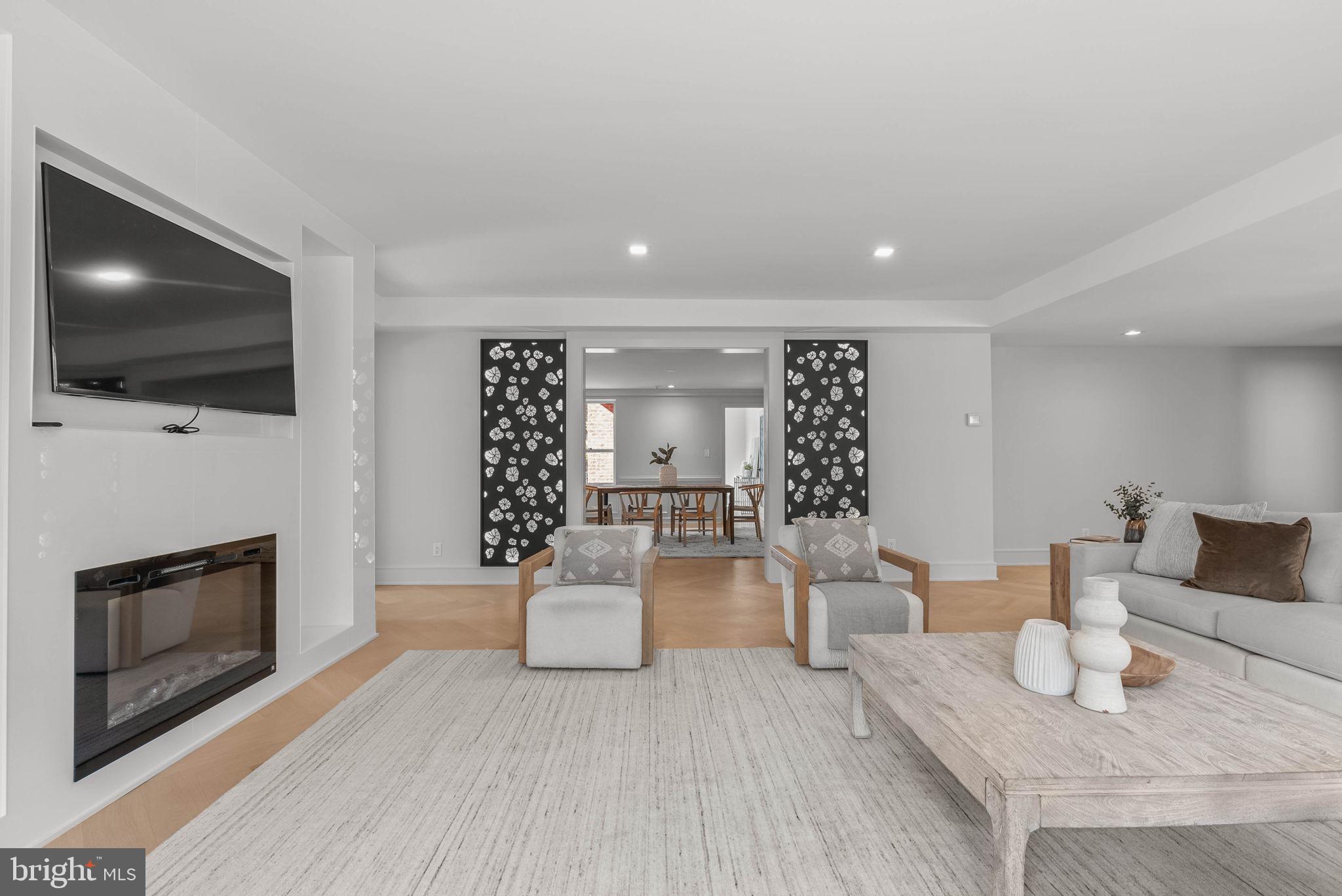 101 CHESWOLD LANE 2-F