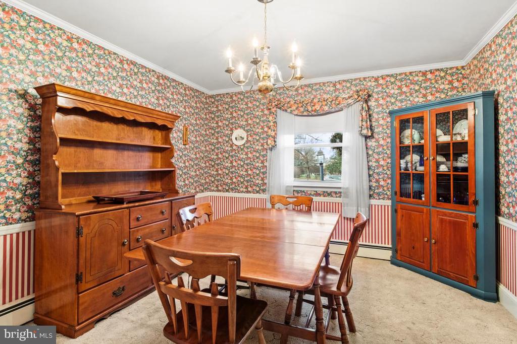 1758 GREEN BRIAR DRIVE