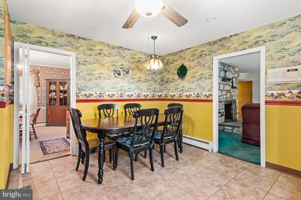 1758 GREEN BRIAR DRIVE
