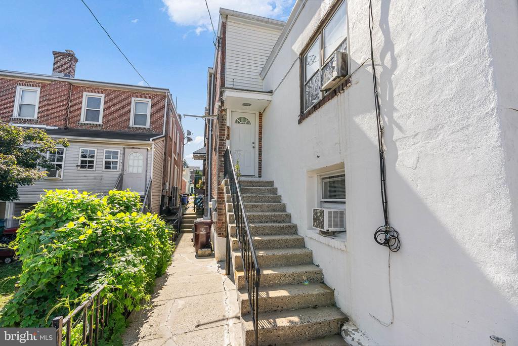 519 GROVE STREET