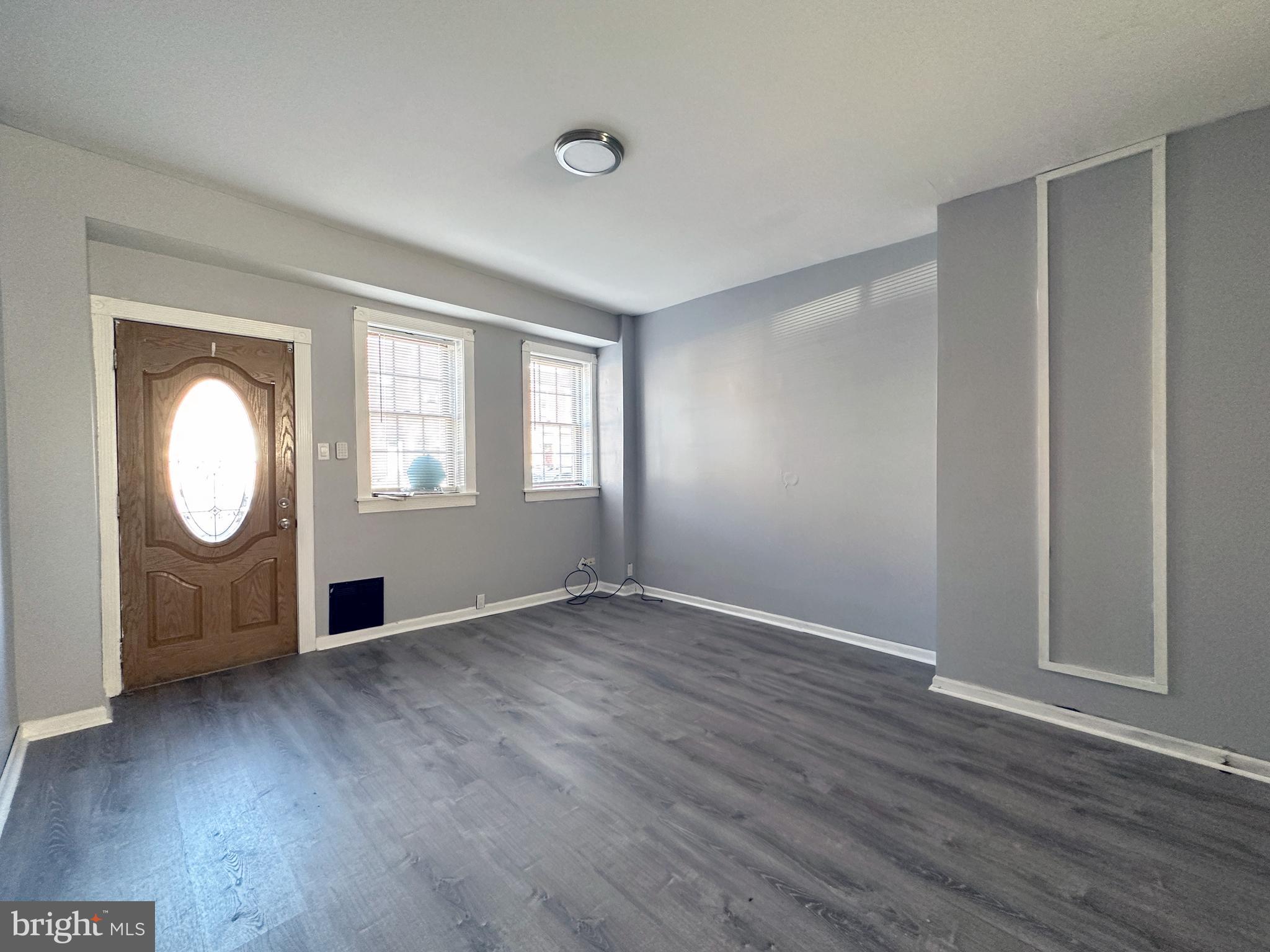 338 Snyder Ave