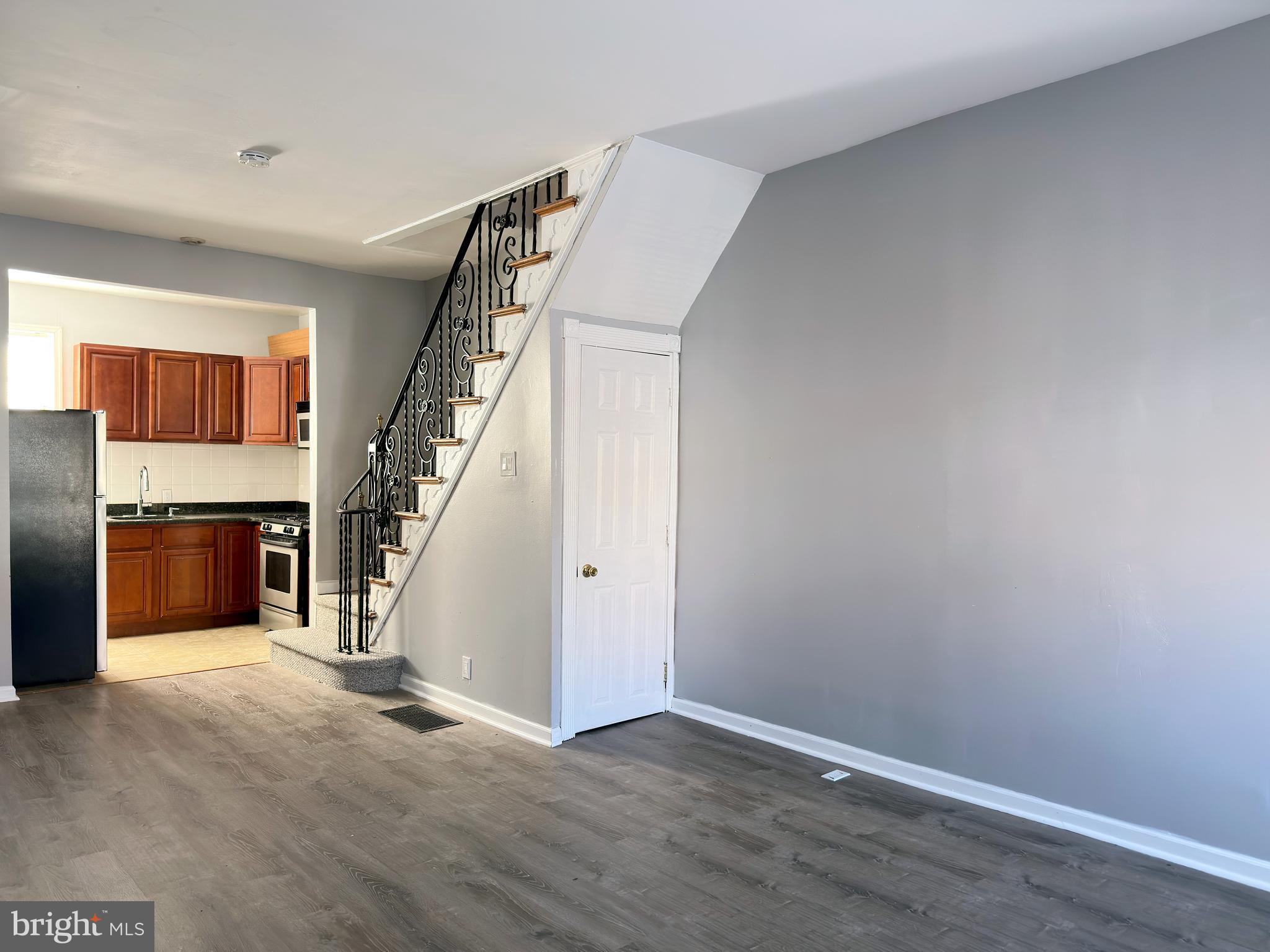 338 Snyder Ave