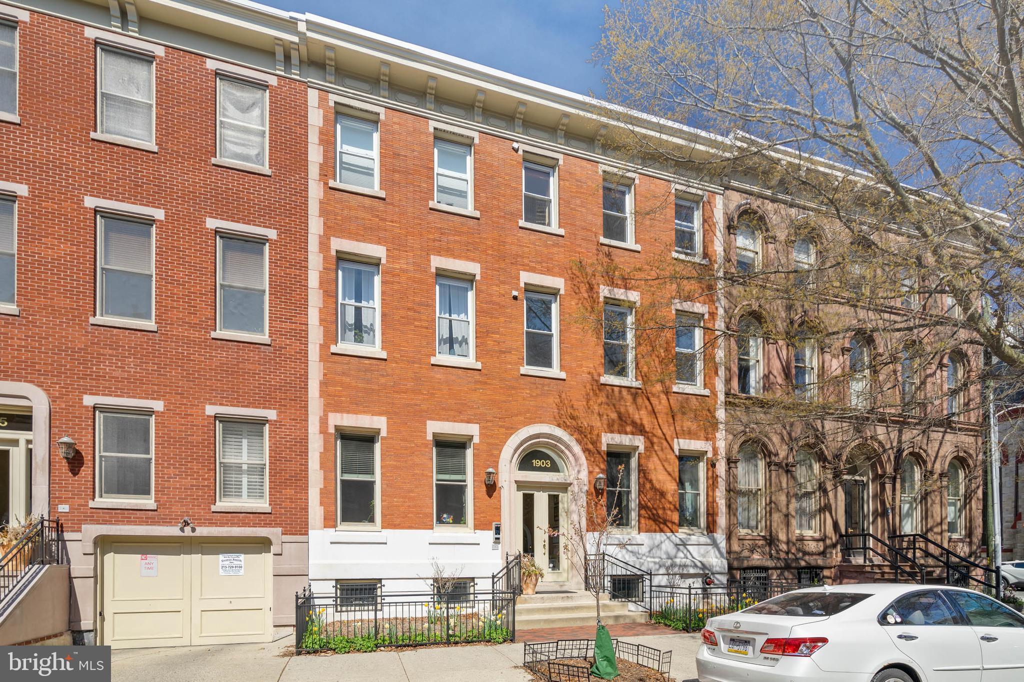 1903-05 GREEN ST #10