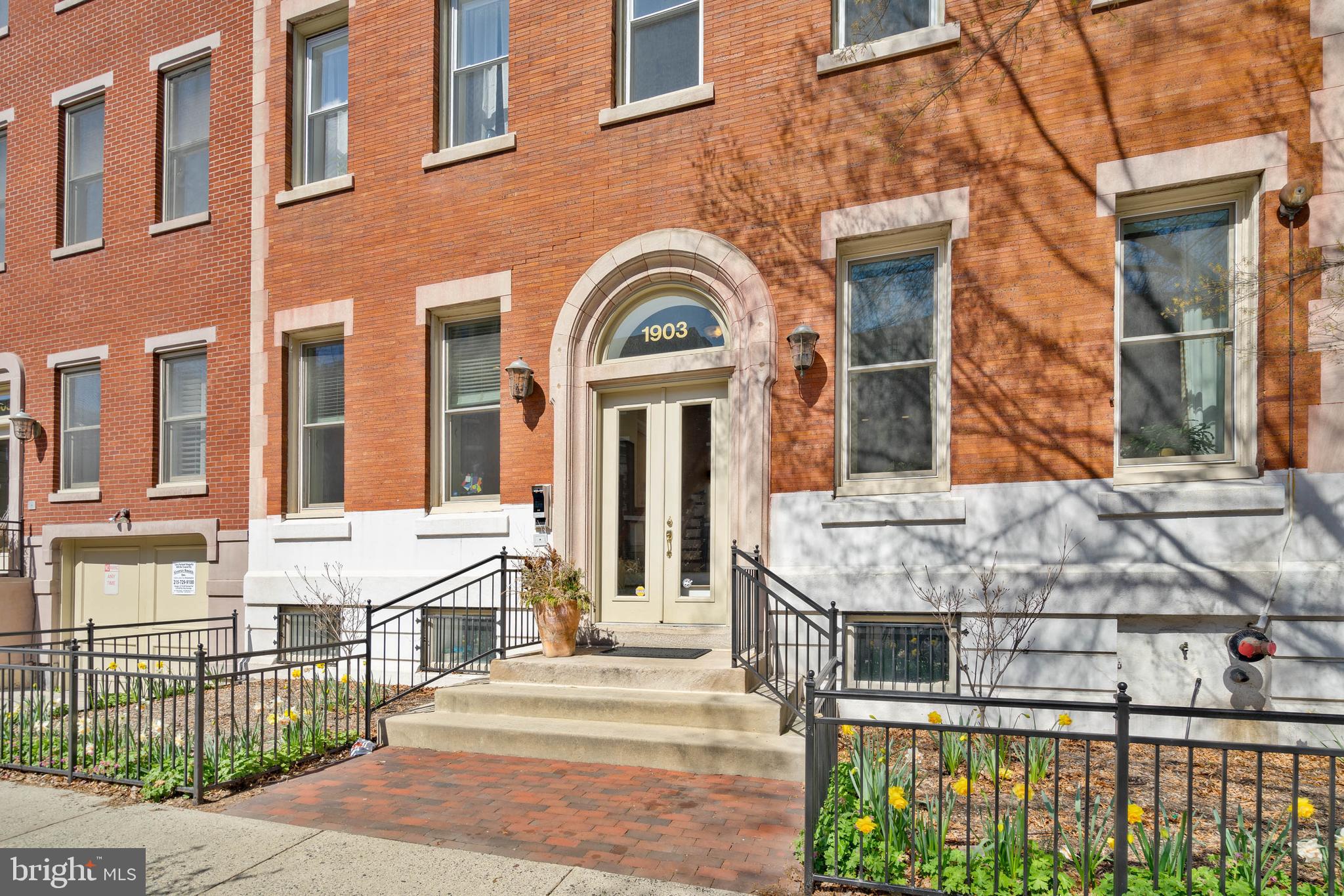 1903-05 GREEN ST #10