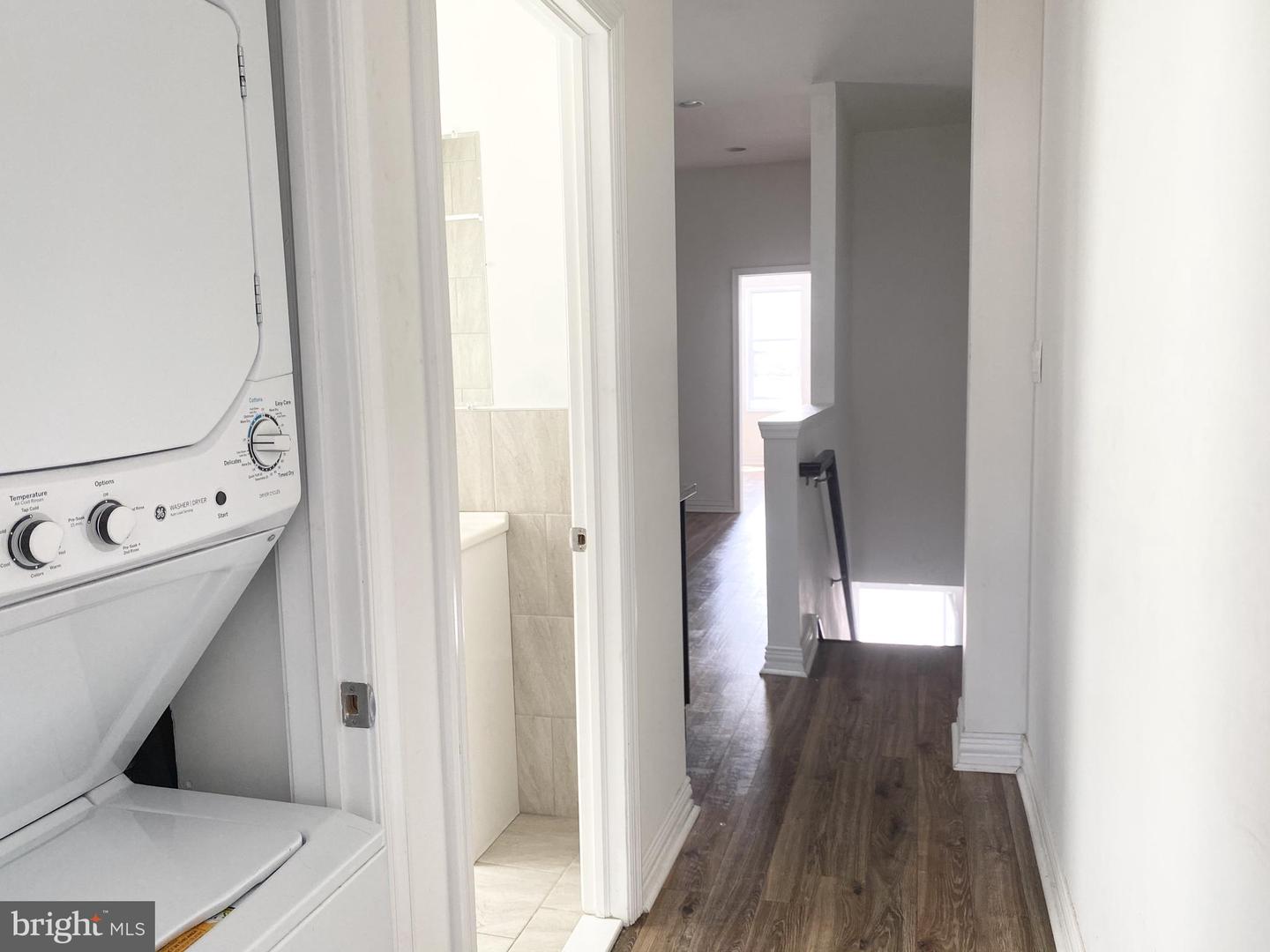 2053 SNYDER AVE #2