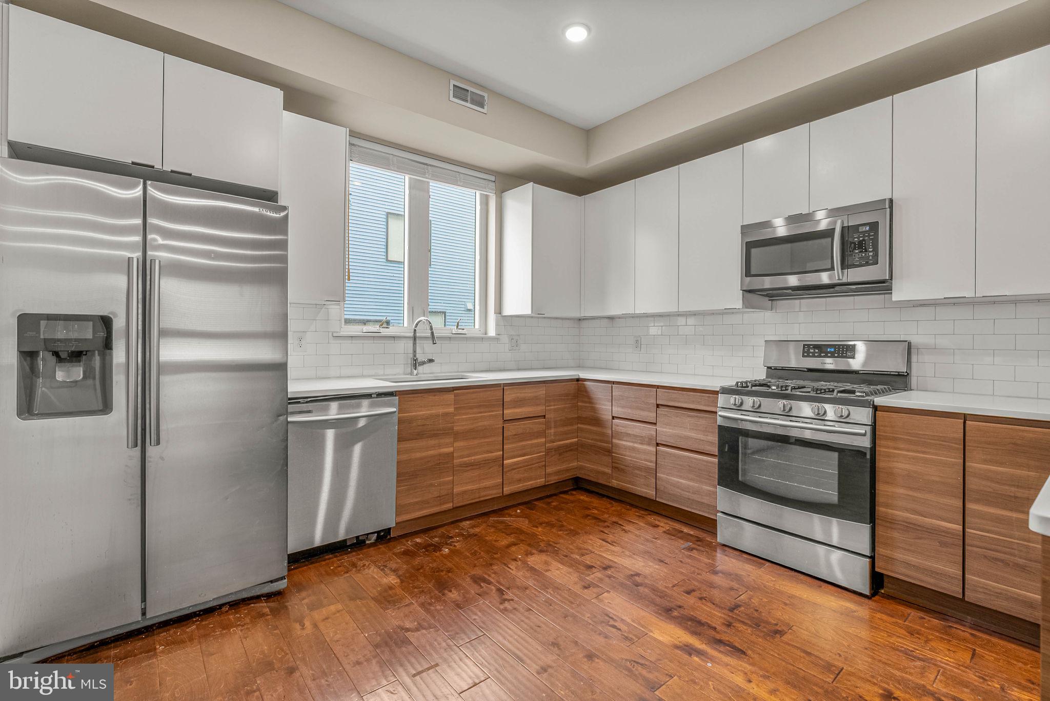 1848 FRANKFORD AVENUE 2