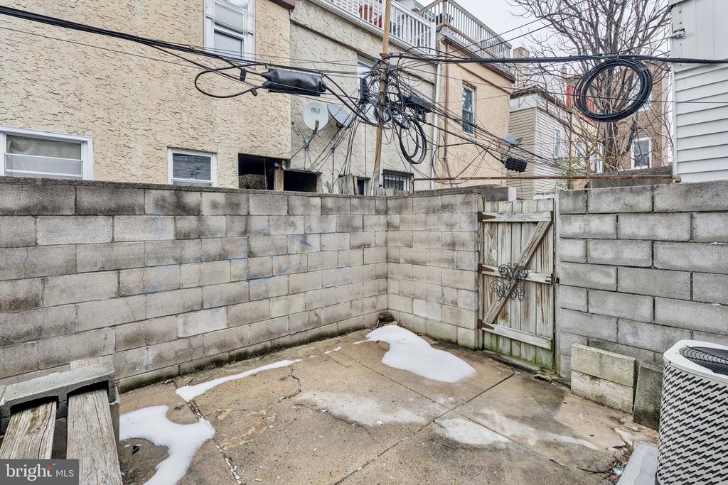 627 FERNON STREET