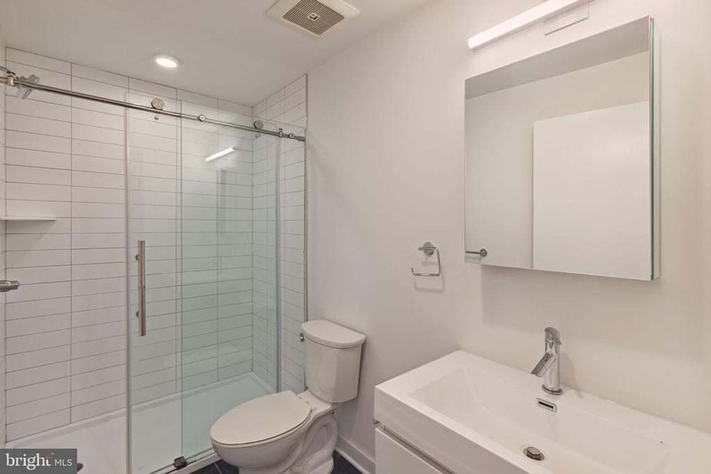 1416 FRANKFORD AVENUE 402