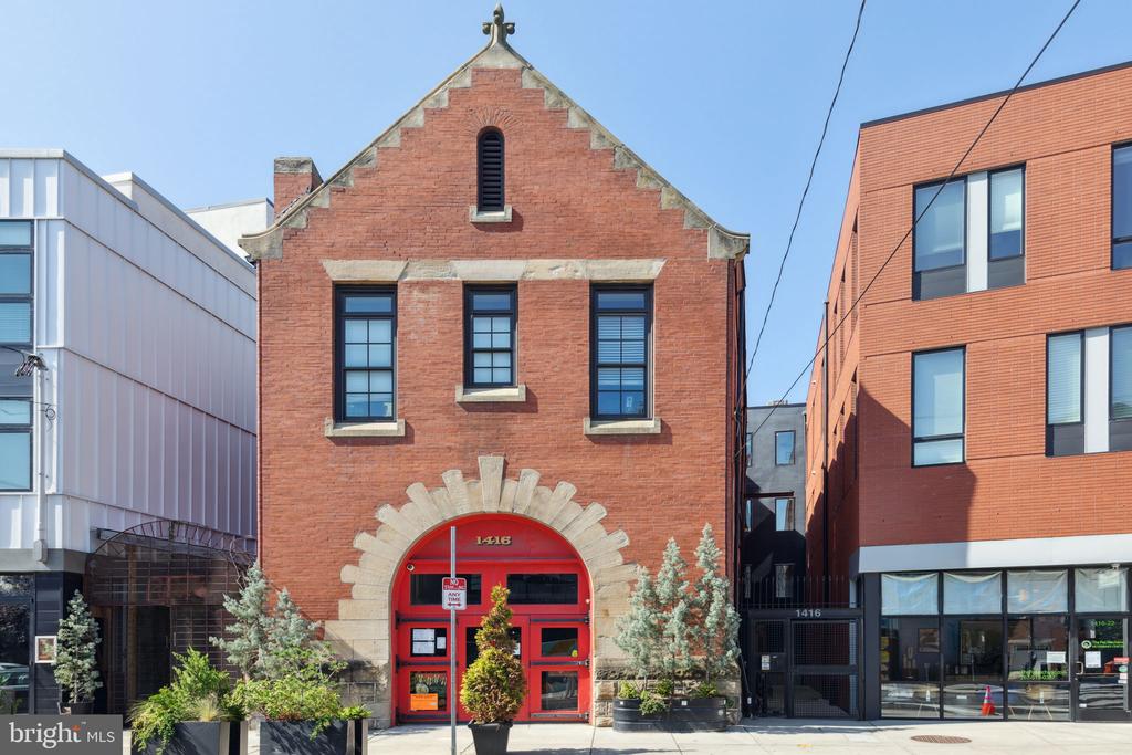 1416 FRANKFORD AVENUE 402