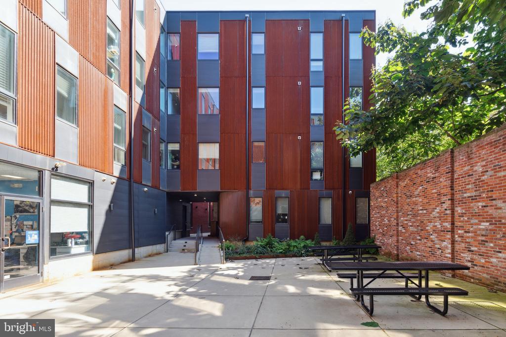 1416 FRANKFORD AVENUE 402