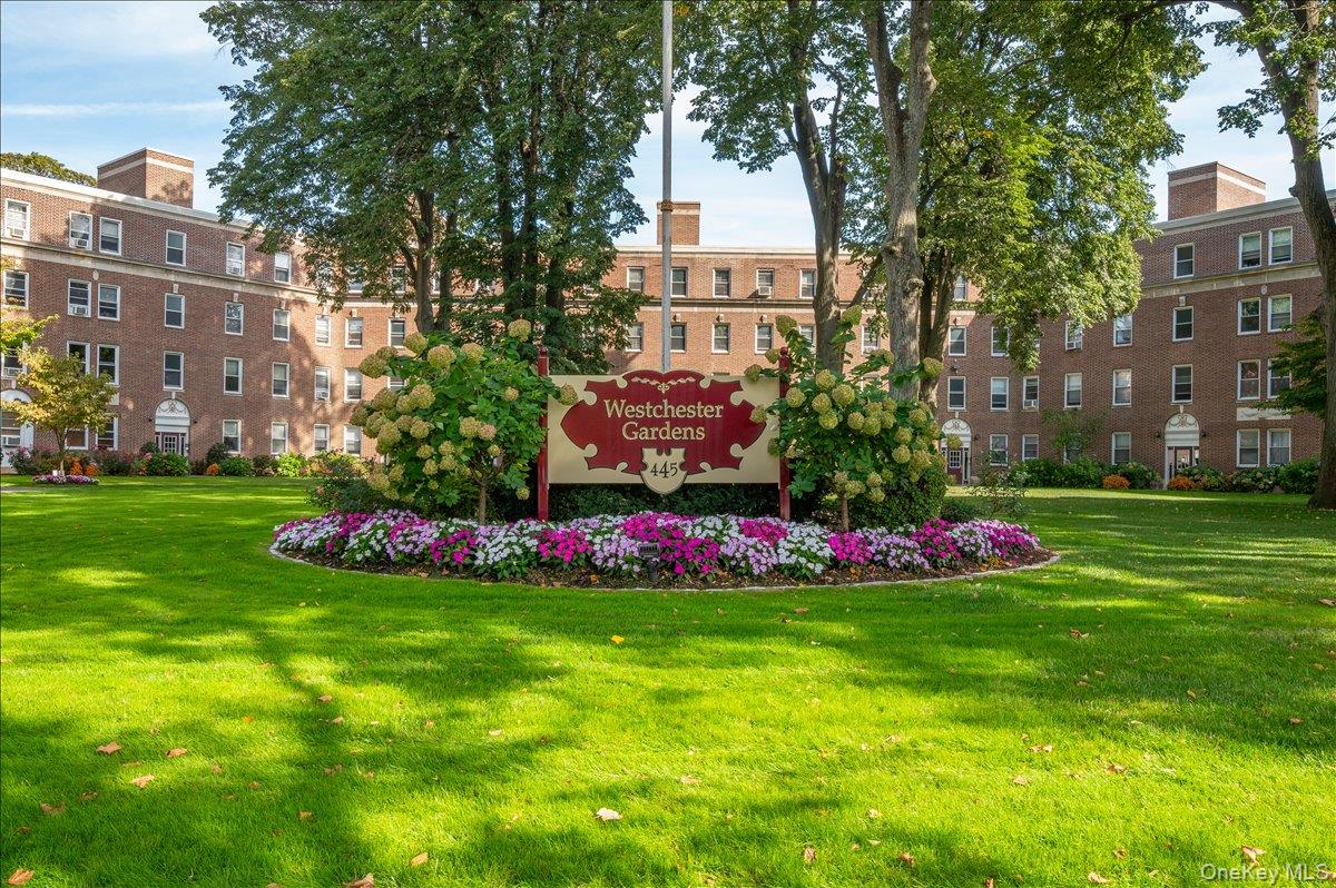 445 Gramatan Avenue Unit: HB2