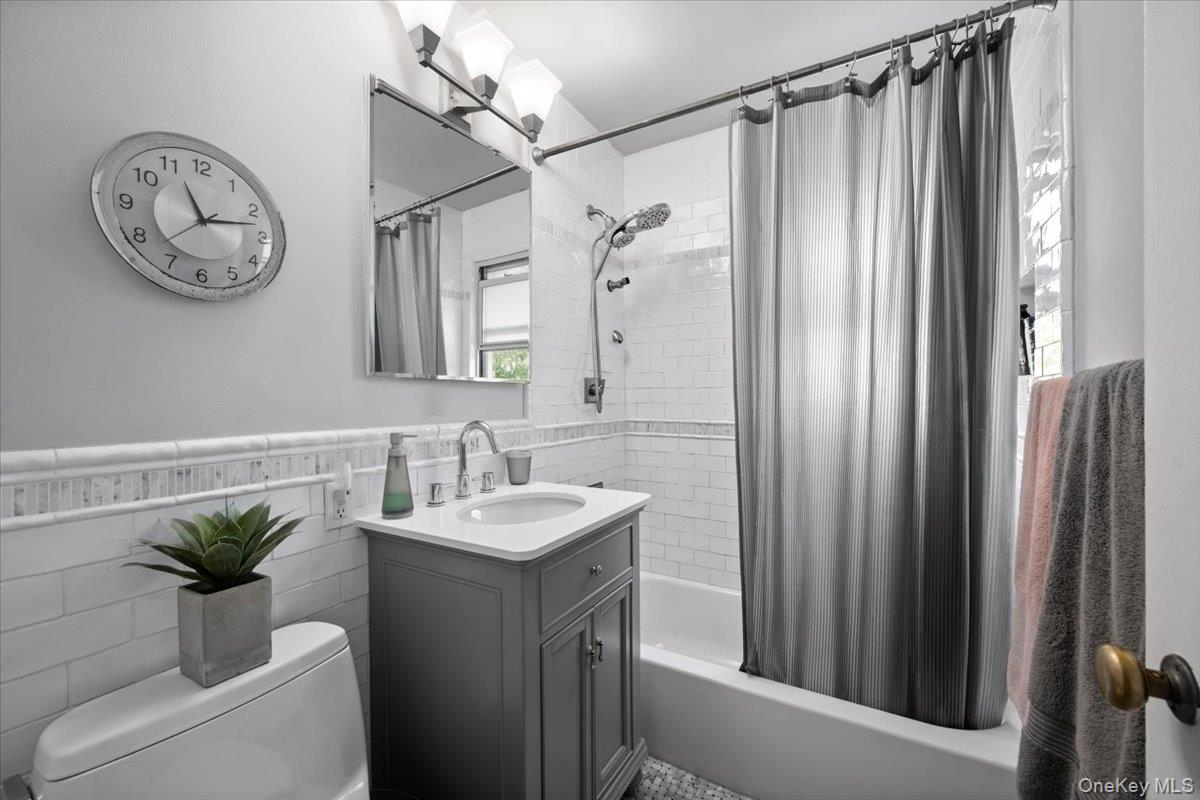 121 Columbus Avenue Unit: 2A