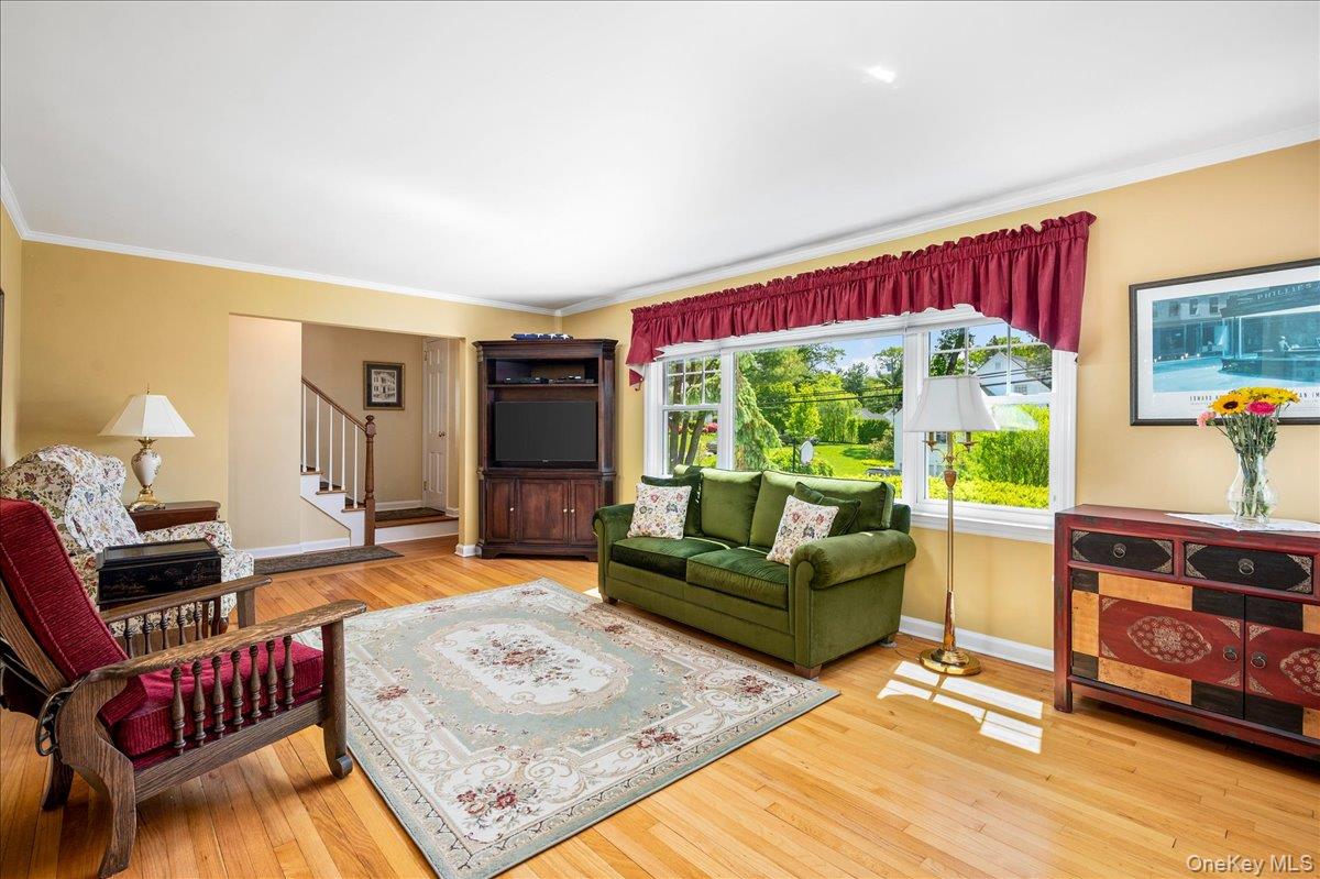 51 Plymouth Drive