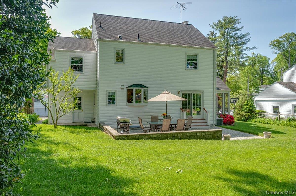51 Plymouth Drive