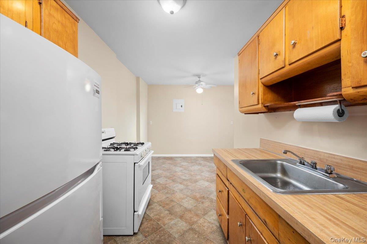 126 Church Street Unit: 3M