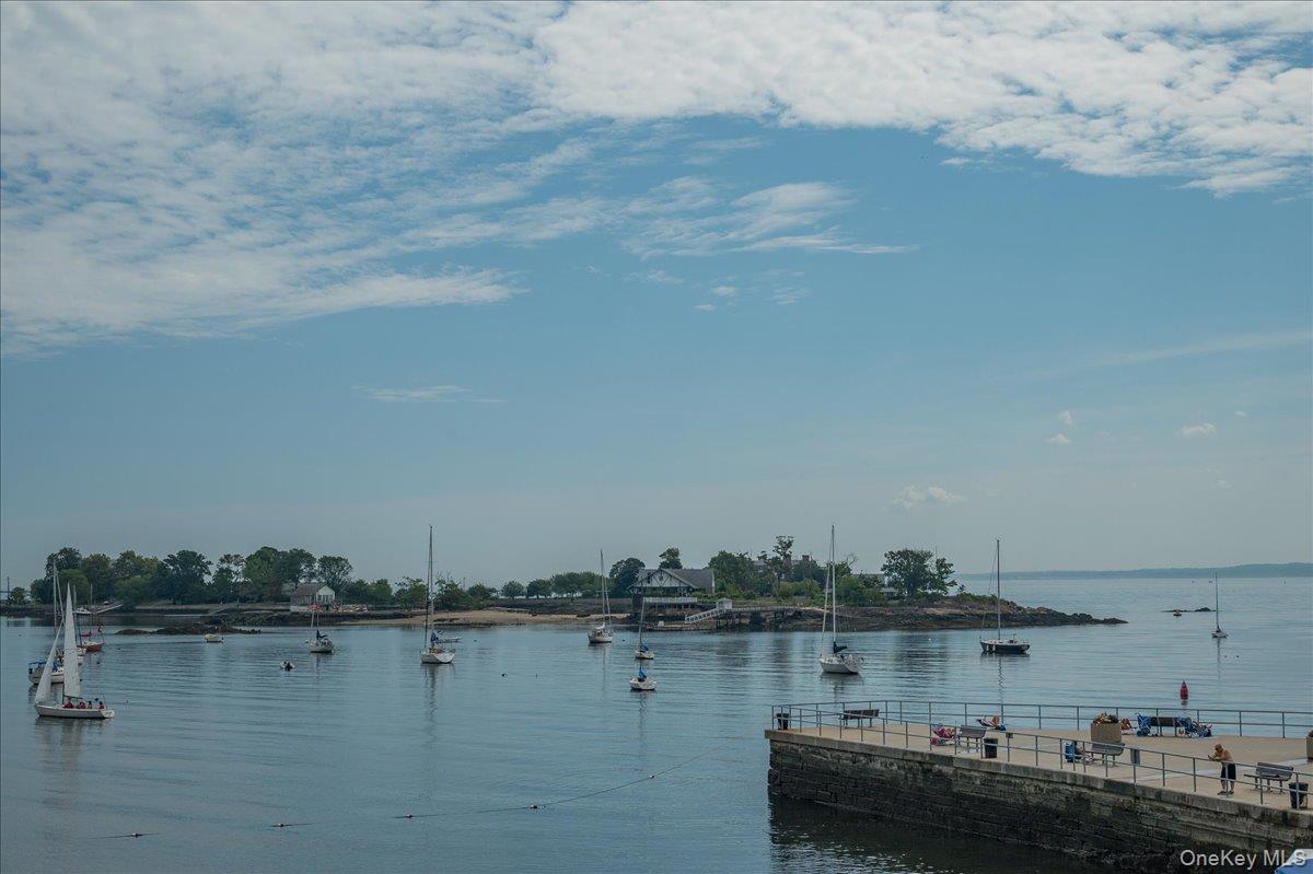 126 Church Street Unit: 3M