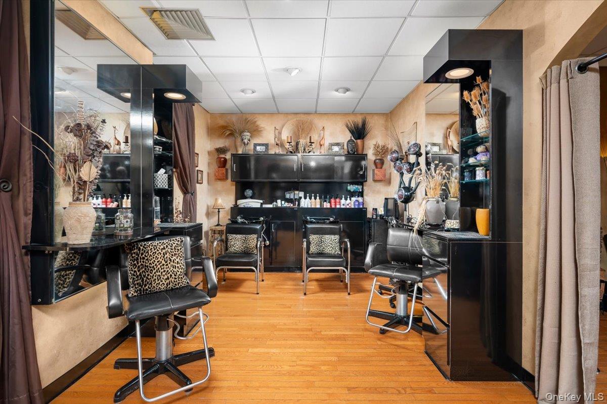 388 Westchester Avenue Unit: 1E