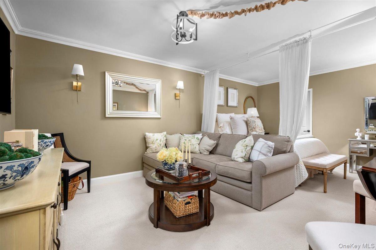 1 Bryant Avenue Unit: 2A