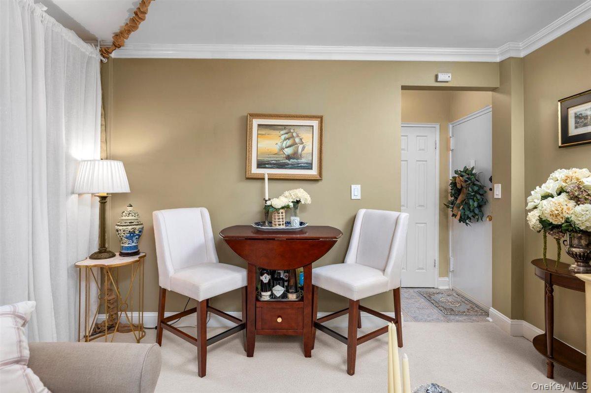 1 Bryant Avenue Unit: 2A