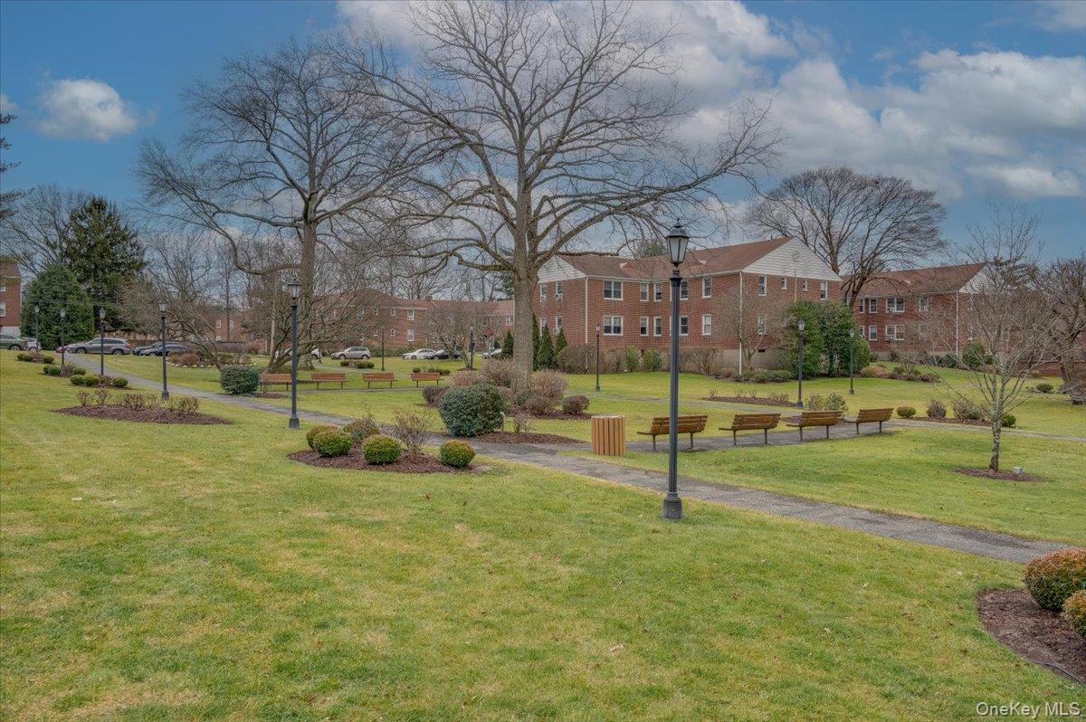 1 Bryant Avenue Unit: 2A