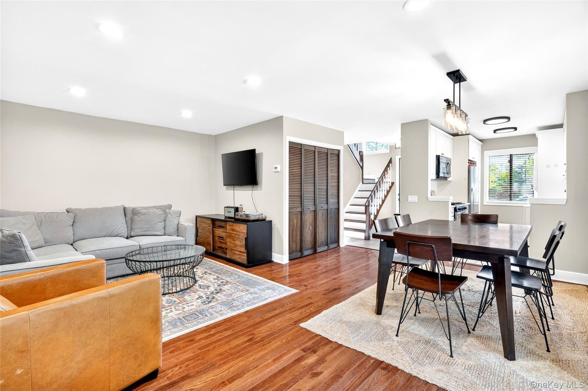 17 Hillside Terrace Unit: D