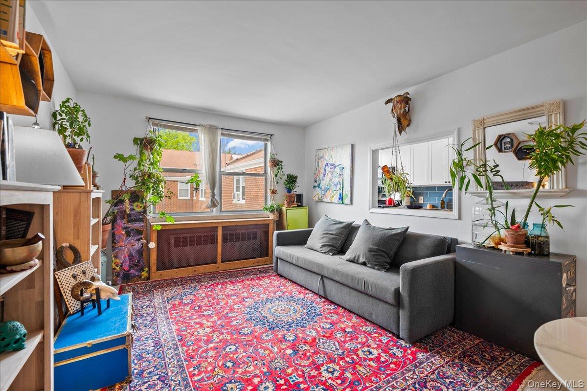 9 Bryant Crescent Unit: 2F