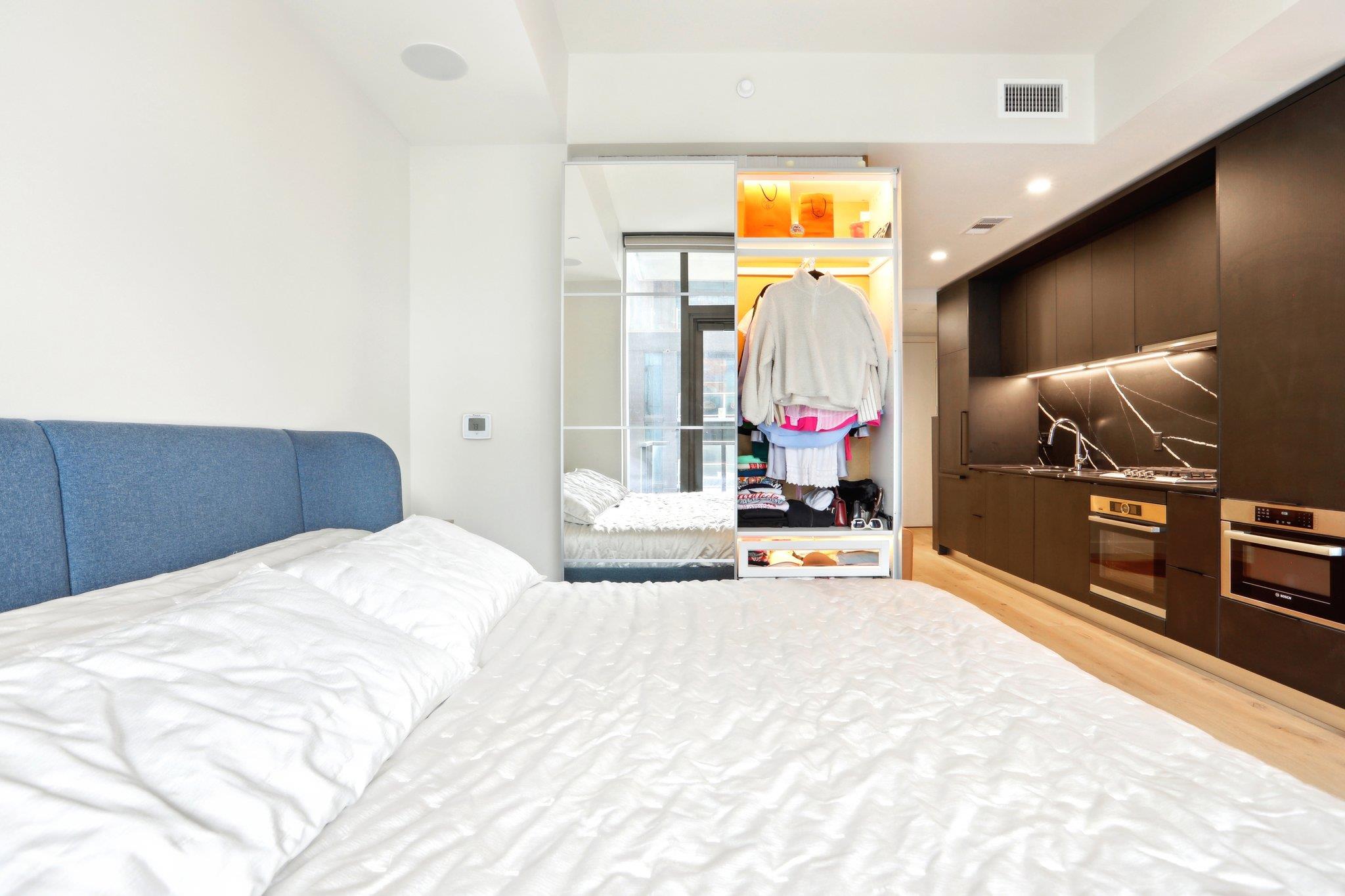 44 East Ave # 2806