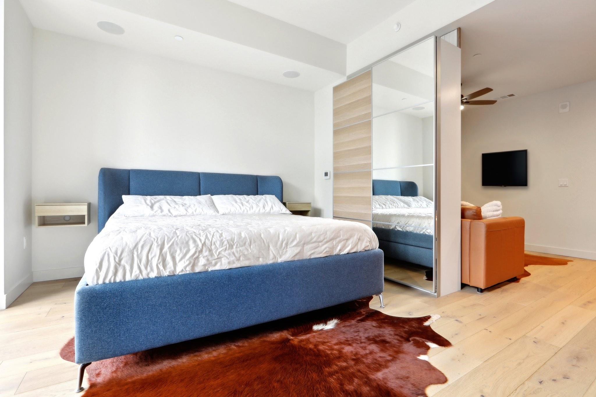 44 East Ave # 2806