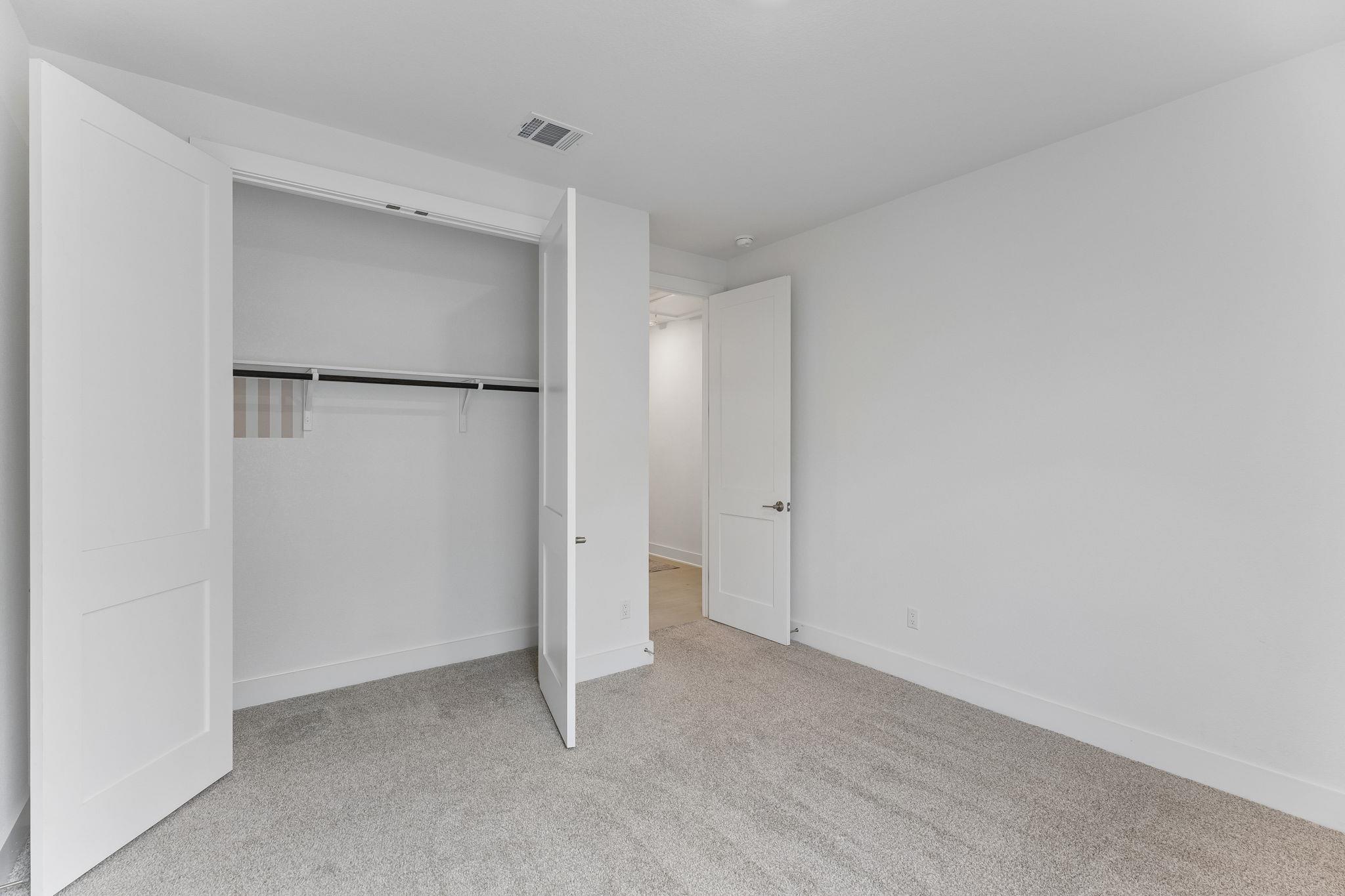 1409 Pink Granite BLVD