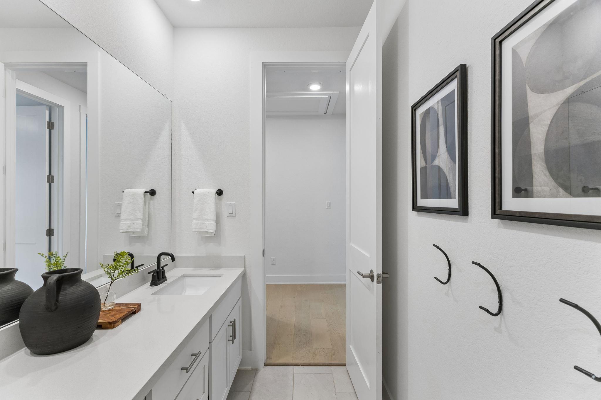 1409 Pink Granite BLVD