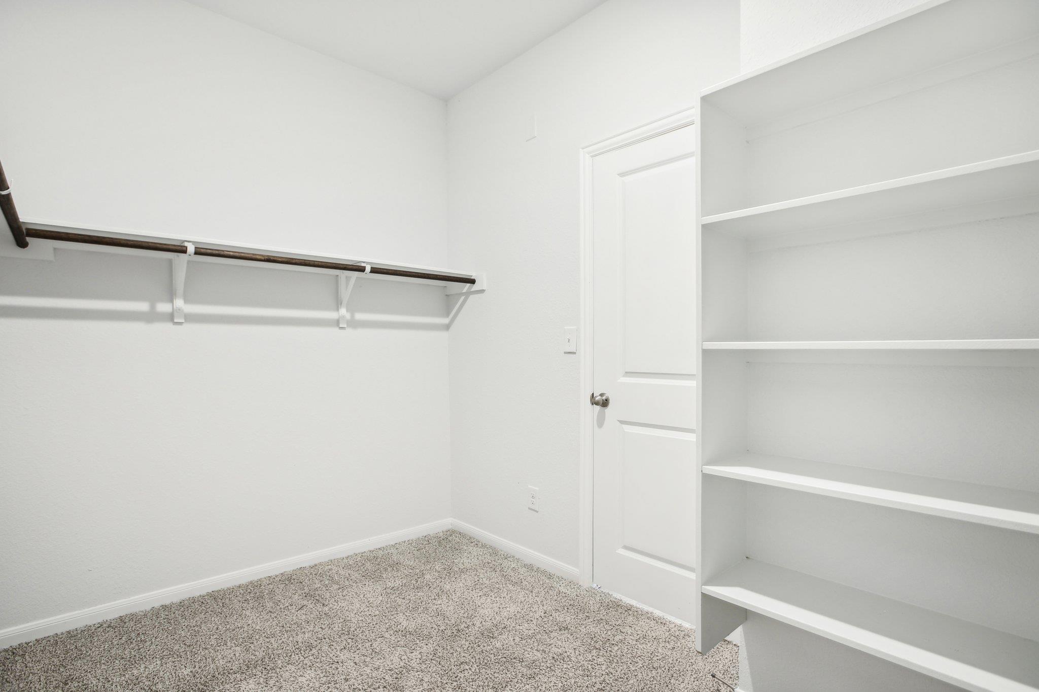 183 Shenandoah DR